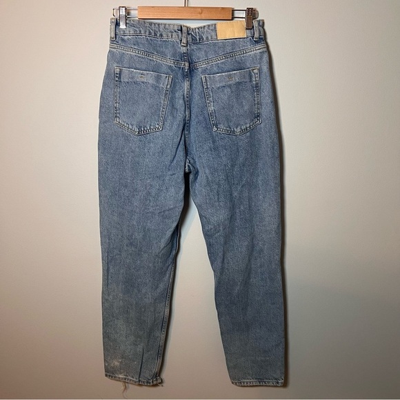 Zara Distressed Jeans Women’s 8 High Waisted‎ Mom Fit Denim Medium Wash Raw Hem - Picture 5 of 8